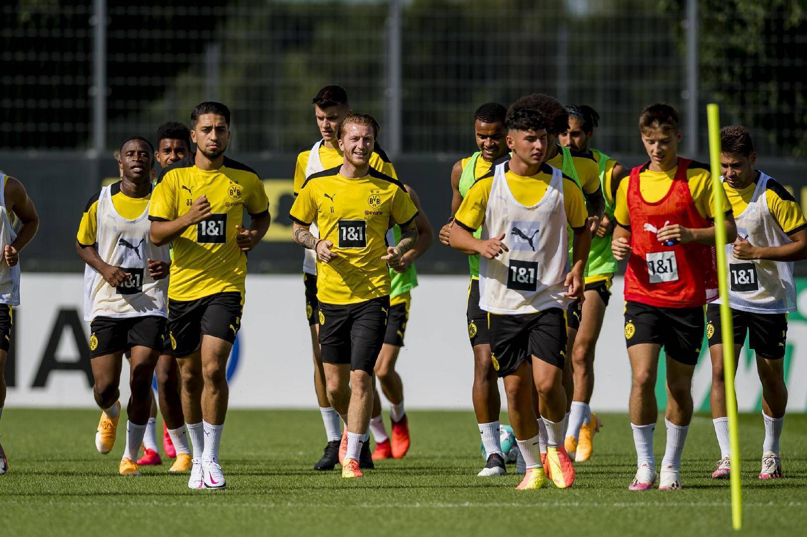 多特蒙德：欧冠赛场上的&ldquo;逆袭狂飙&rdquo;